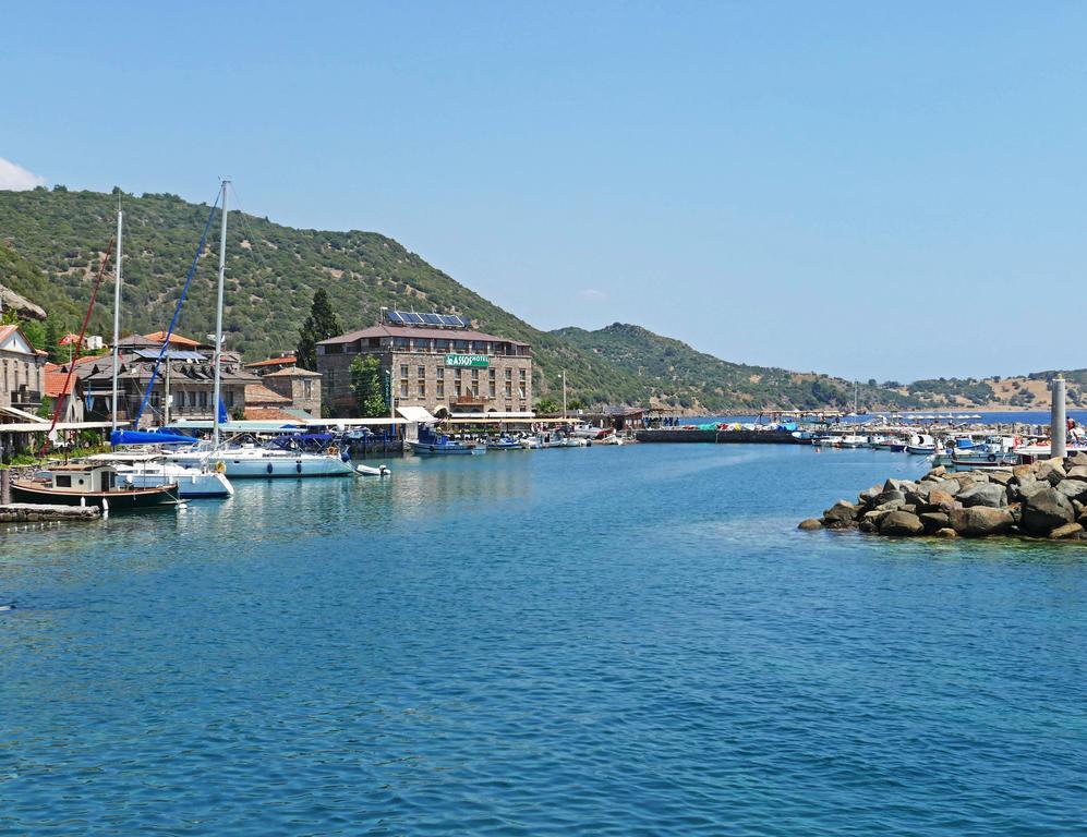Assos Hotel Exterior foto